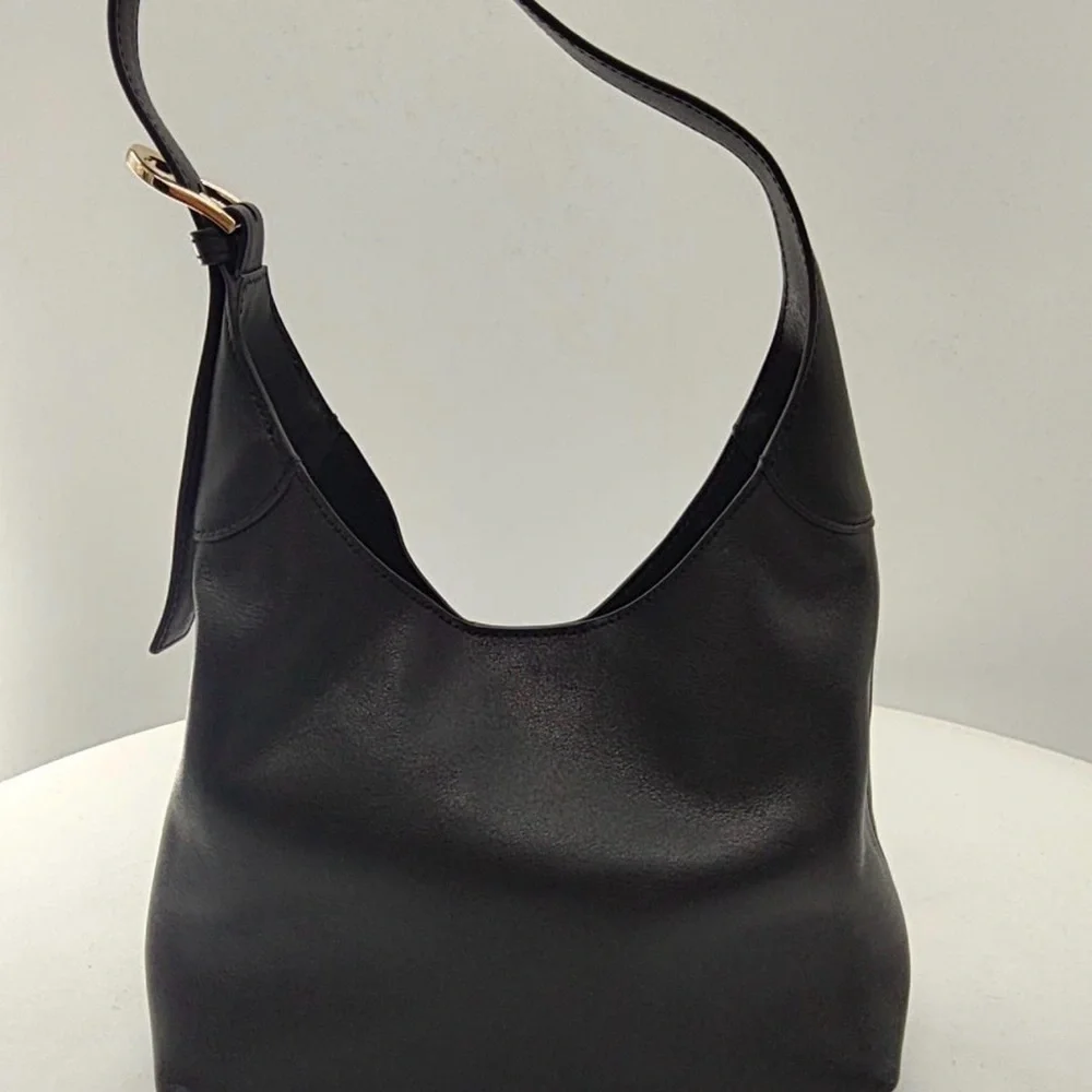 Quince Full Grain Leather Small Shoulder Bag - Picture 7 of 8
